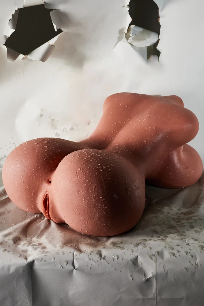 Alinda: 26kg große Sexpuppe Sex Torso für Männer mit Gel-Brüsten und rundem Po