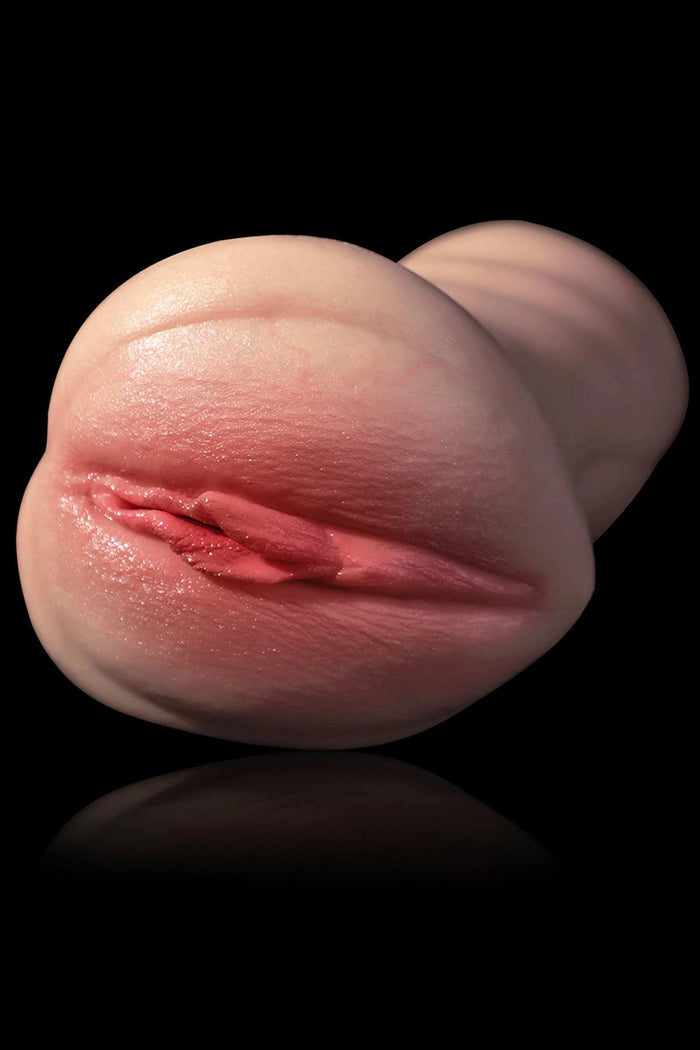 Chloe: 820g schwere realistische Silikon-Vagina