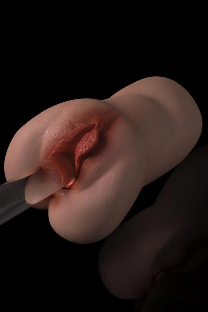 Eva: 880g schwere hyperrealistische Silikon Vagina