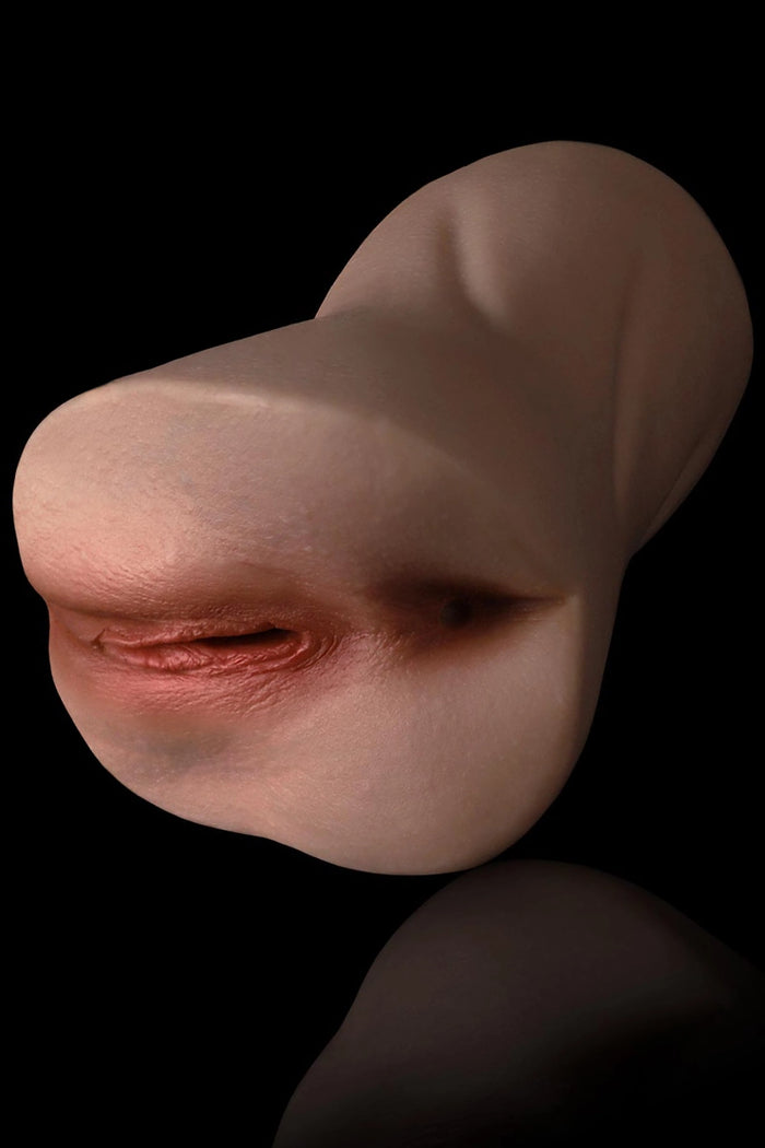 Jessica: 940g schwere realistische Silikon-Vagina mit enger Passform