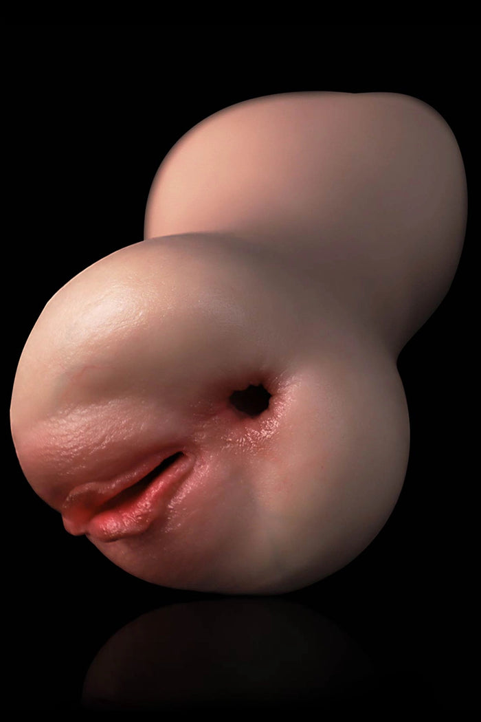 Lana: 890g schwere lebensnahe Silikon Vagina