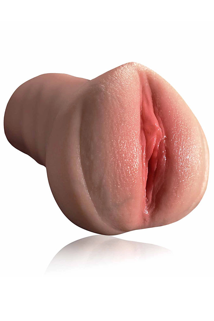 Riley: 700g schwere realistische Pocket Pussy aus Vollsilikon
